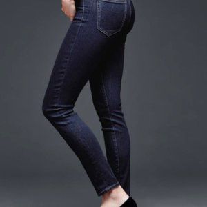 Gap size 29 regular Curvy Skinny Jeans